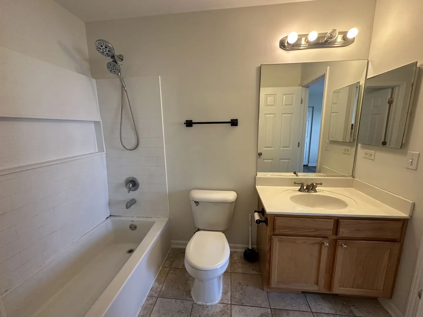 2287 Flagstone Lane IL