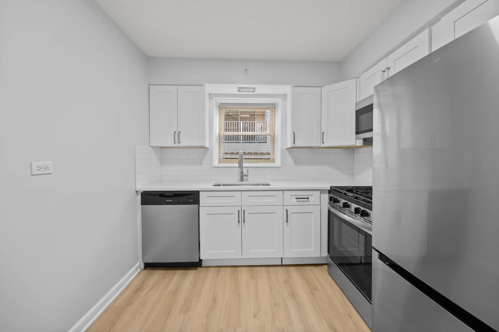 7827 North Avenue IL #1