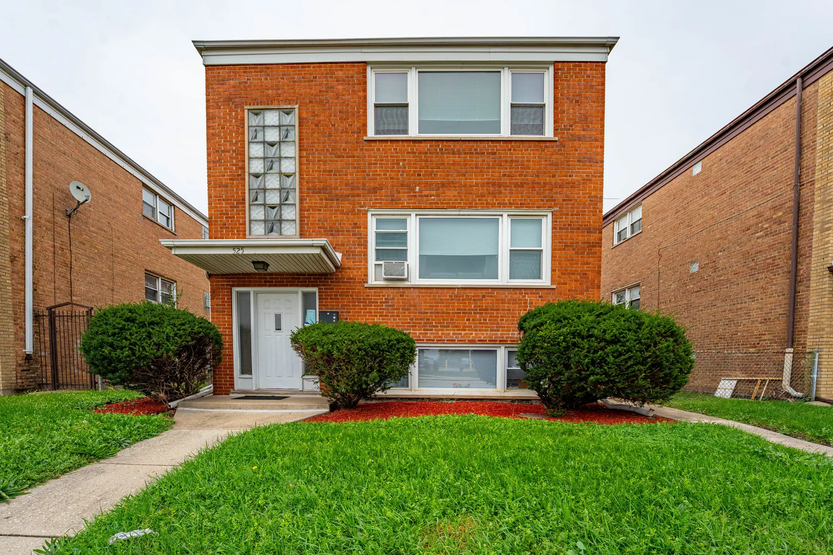 525 25th Avenue IL #2
