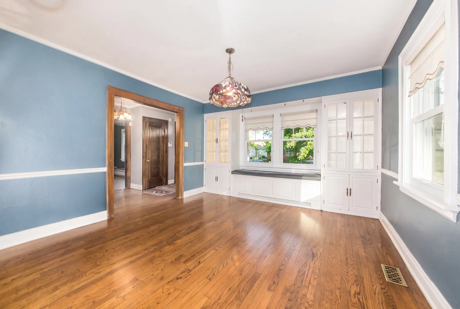 922 Forestview Avenue IL