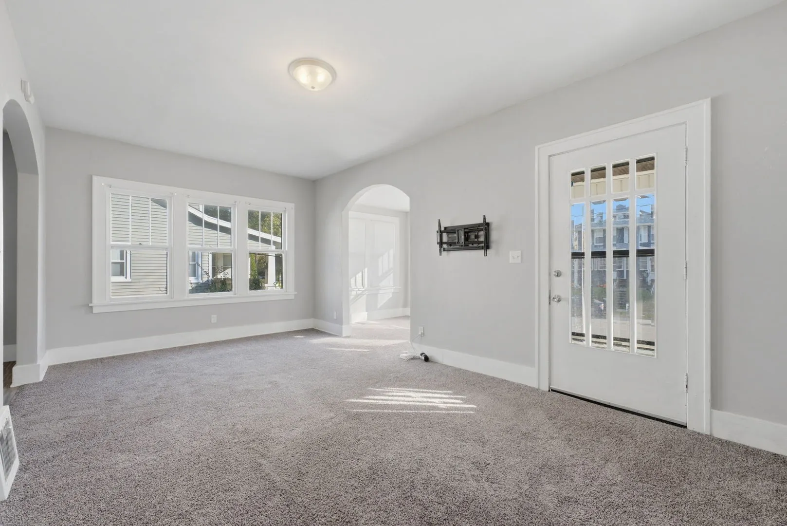 4535 14th Avenue IL
