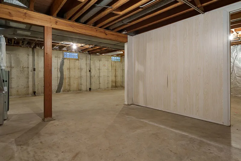 823 COOLIDGE Place IL