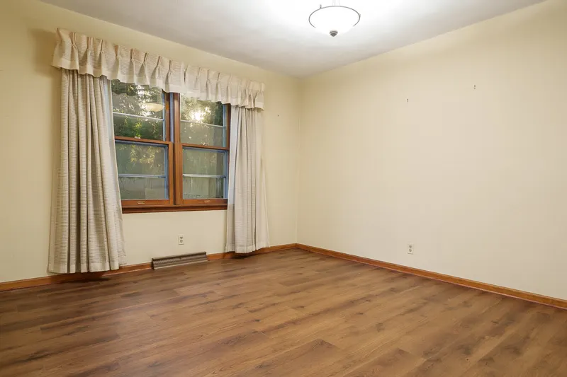 823 COOLIDGE Place IL