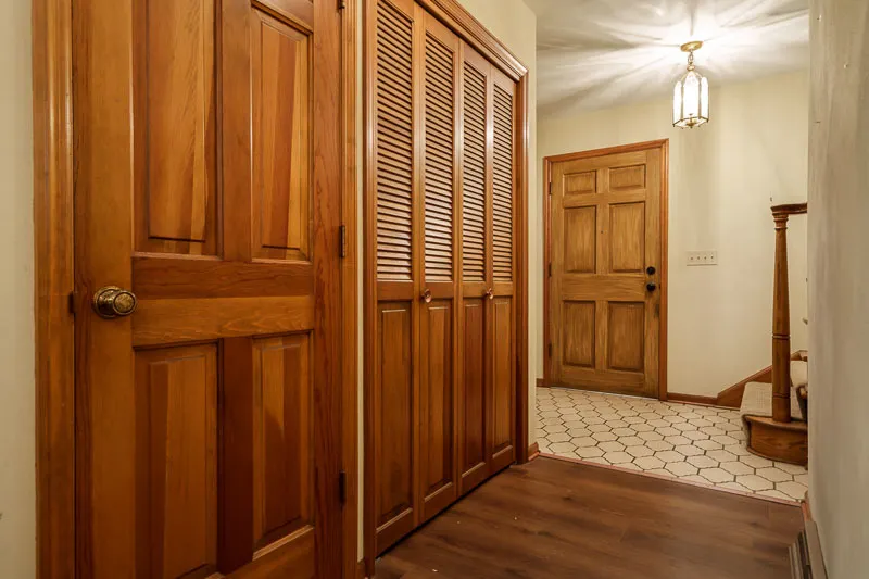 823 COOLIDGE Place IL