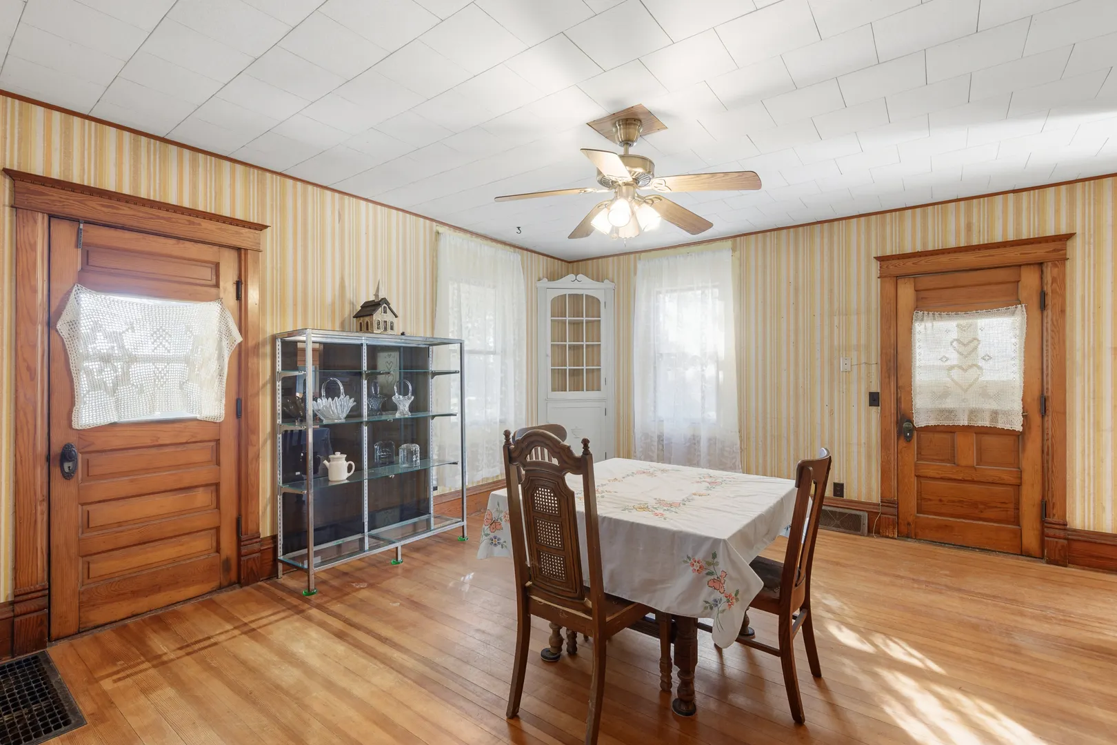 379 Hedge Road IL