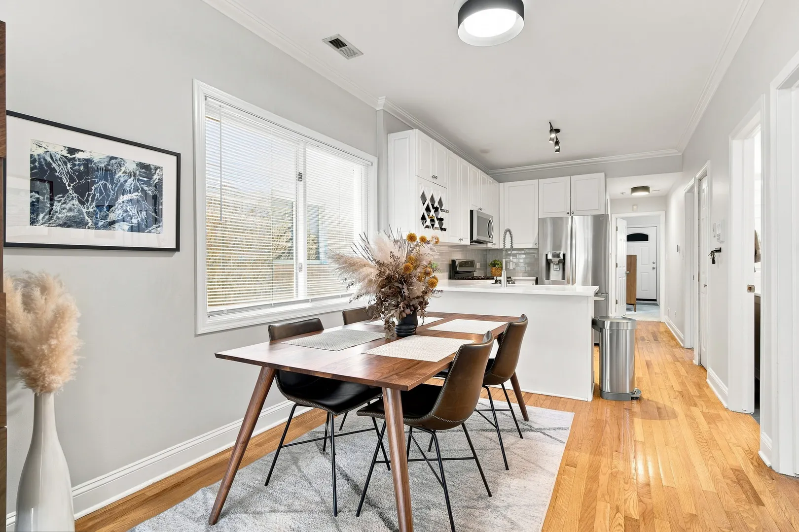 1518 W SUPERIOR Street IL #2