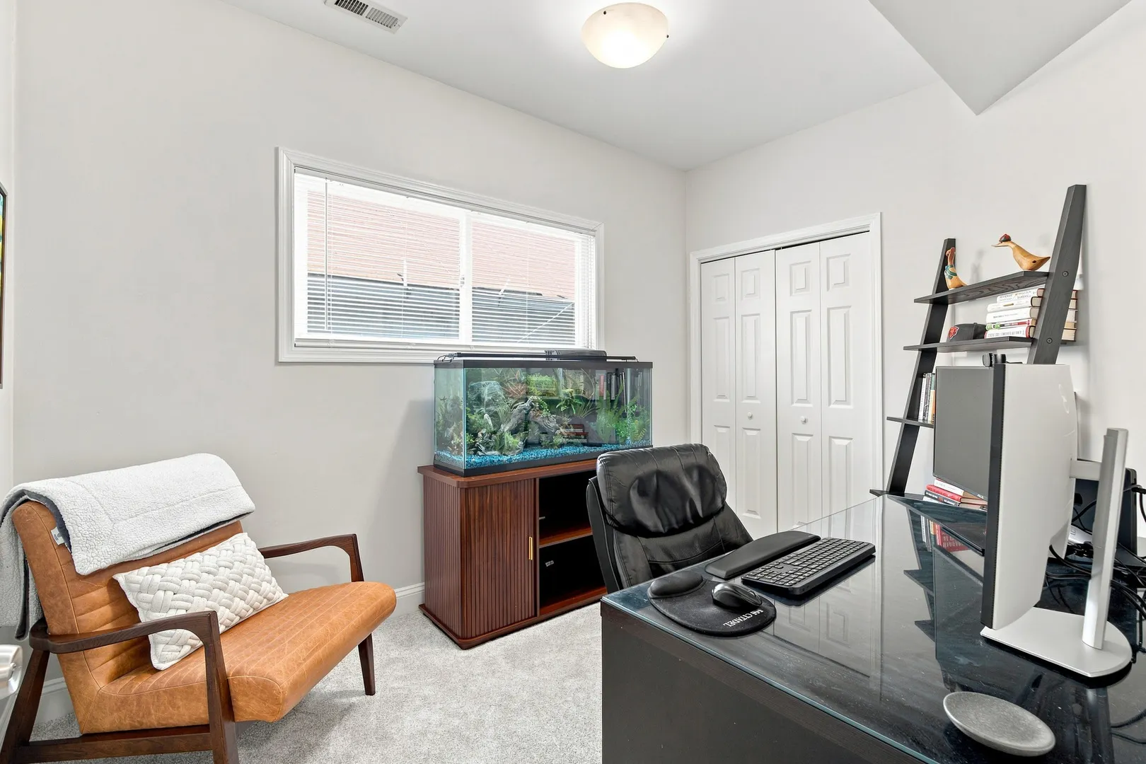 1518 W SUPERIOR Street IL #2