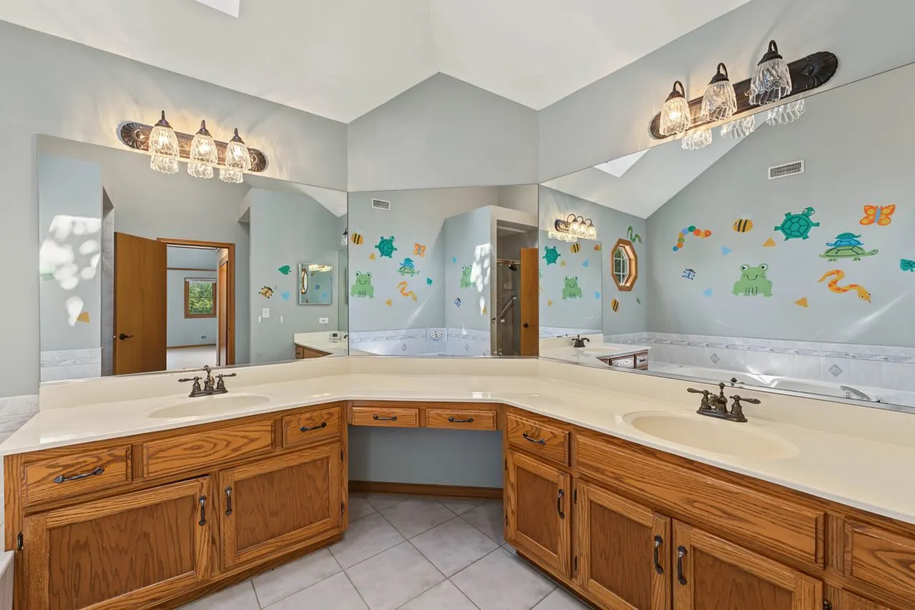 5937 Boundary Road IL