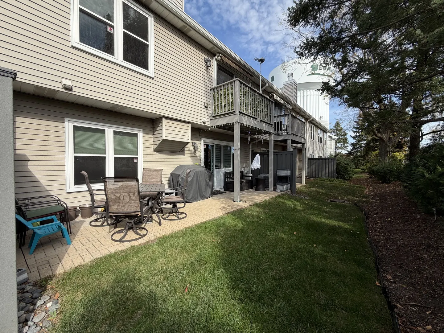 2319 ARQUILLA Drive IL