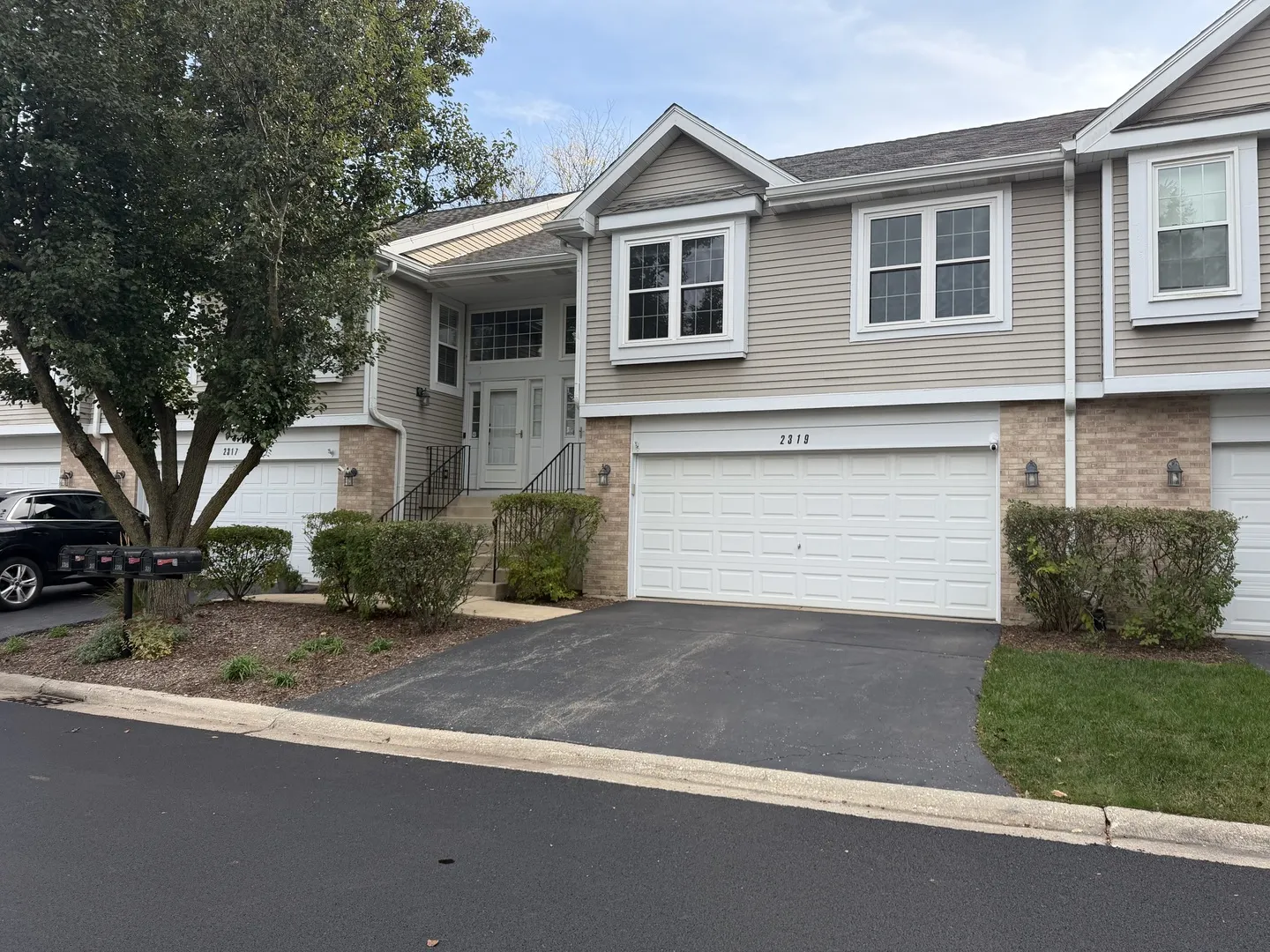 2319 ARQUILLA Drive IL