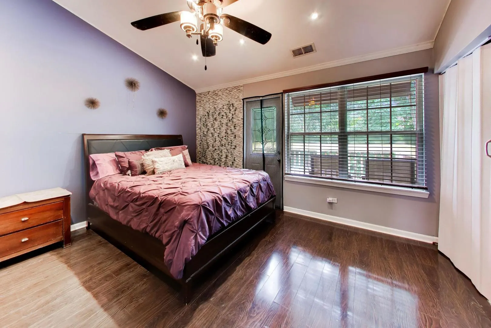 26 Abbey Lane IL