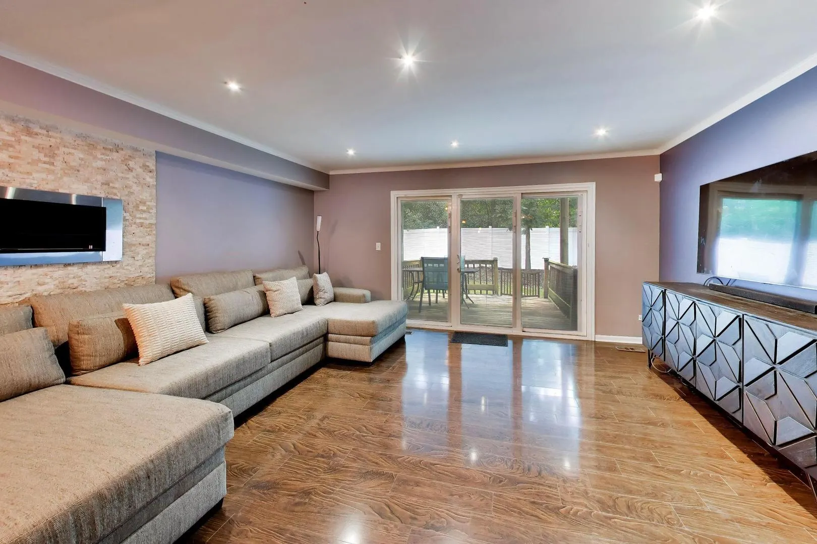 26 Abbey Lane IL