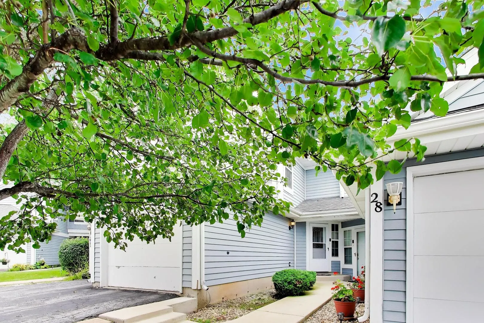 26 Abbey Lane IL