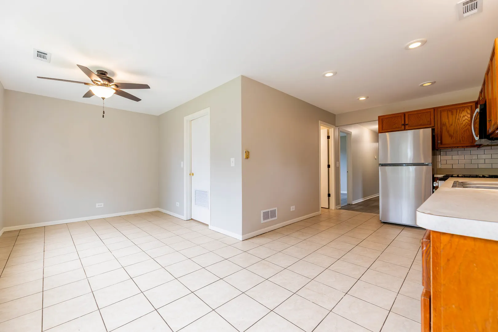 19 Povalish Court IL