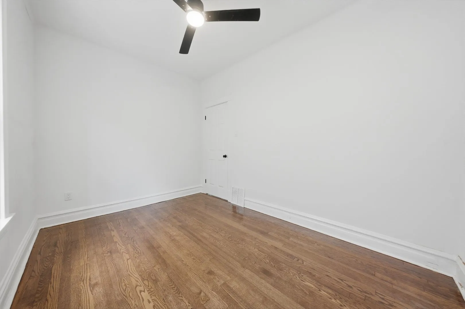 710 E 92nd Place IL