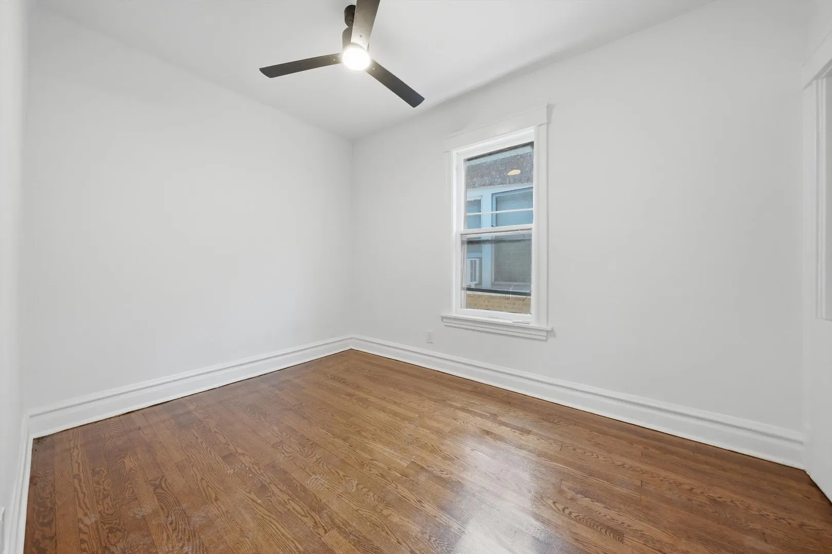 710 E 92nd Place IL