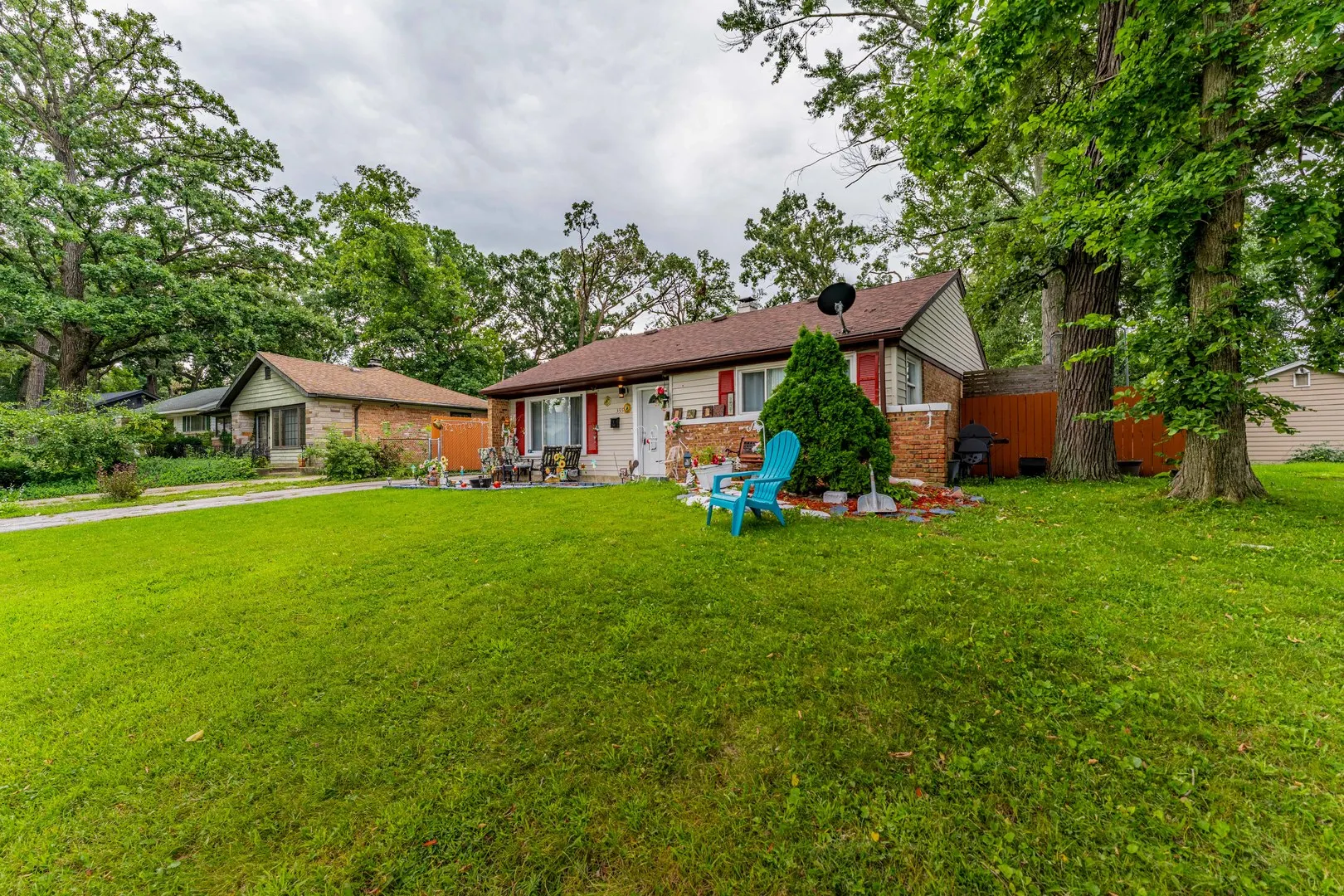 355 Oswego Street IL