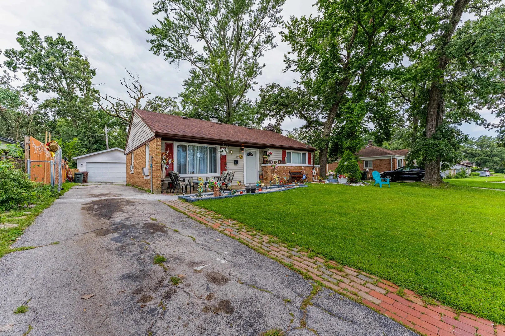 355 Oswego Street IL