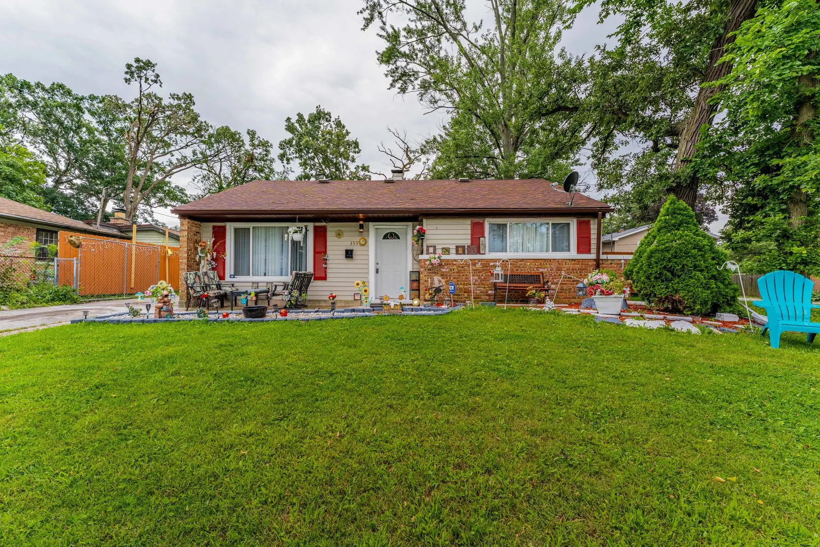 355 Oswego Street IL