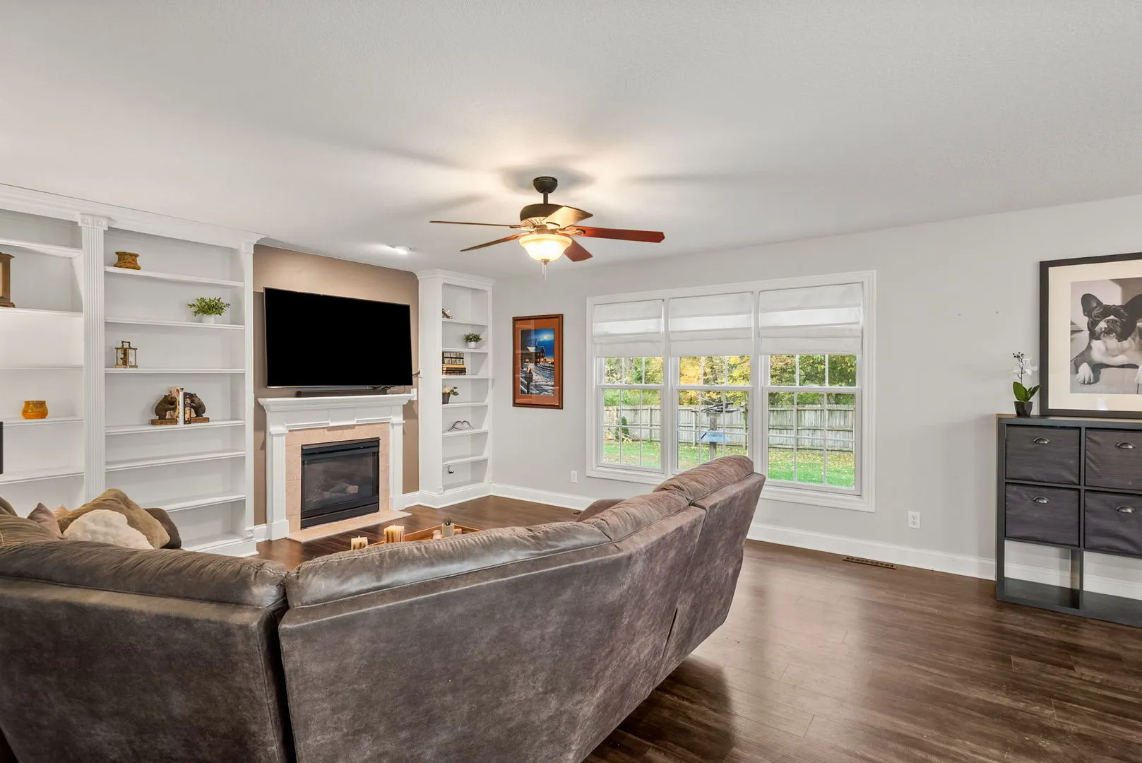 5619 BUCKHORN Lane IA