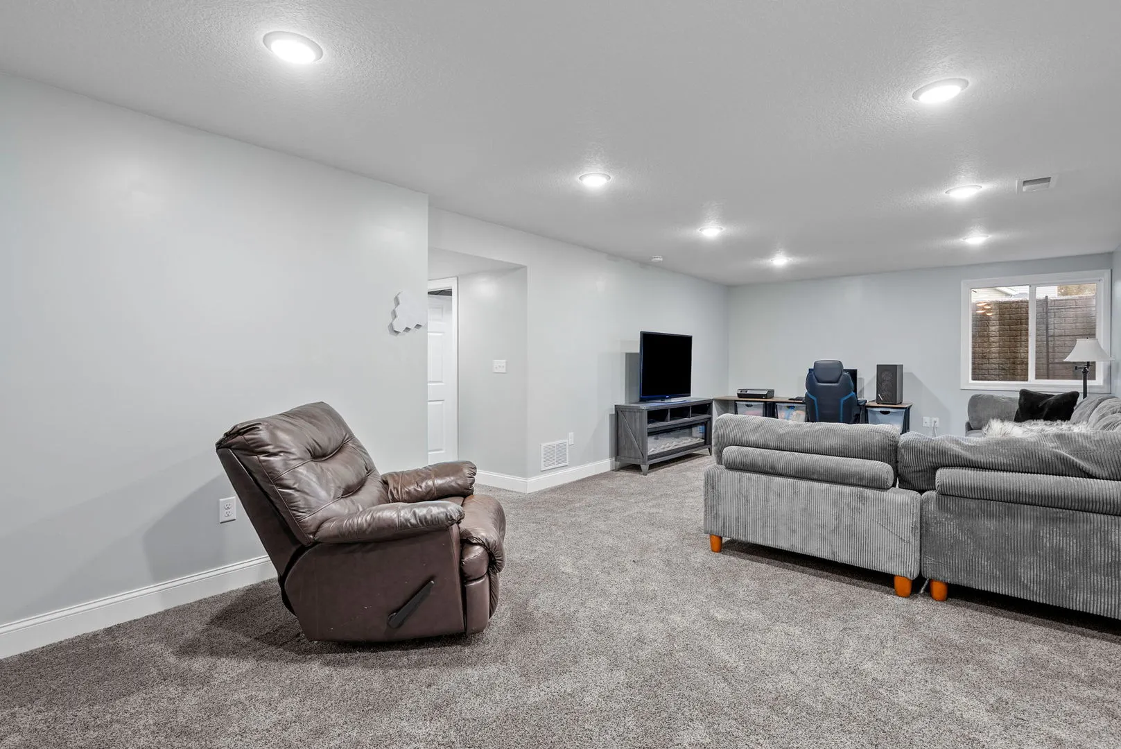 5619 BUCKHORN Lane IA