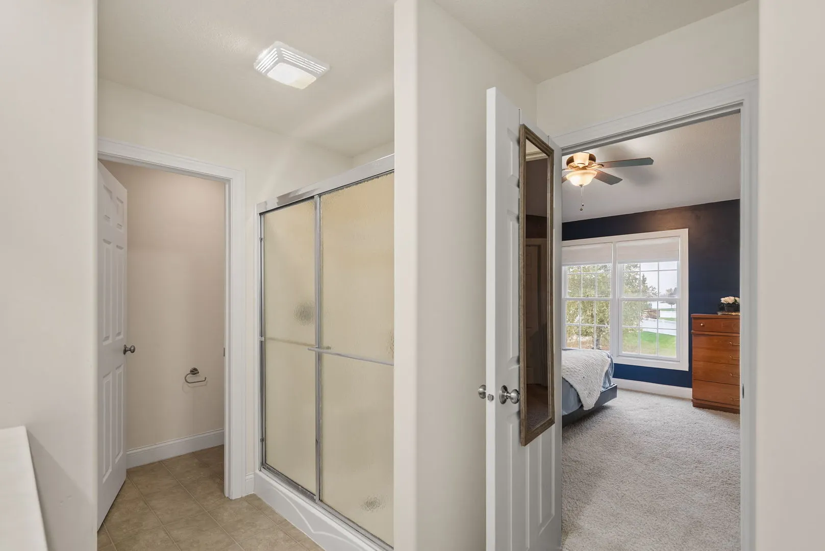 5619 BUCKHORN Lane IA