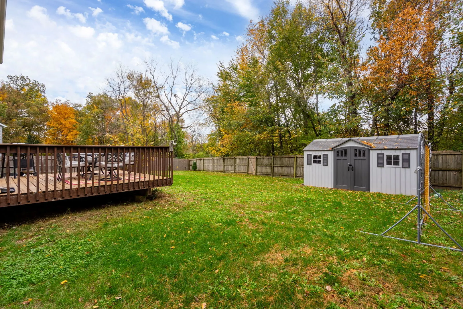 5619 BUCKHORN Lane IA