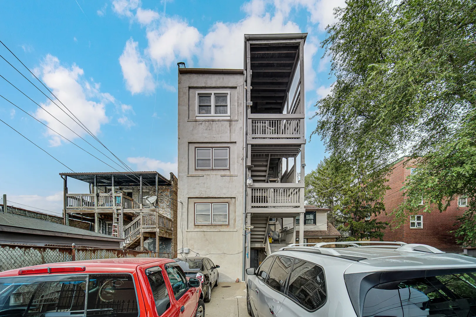 3349 W Division Street IL