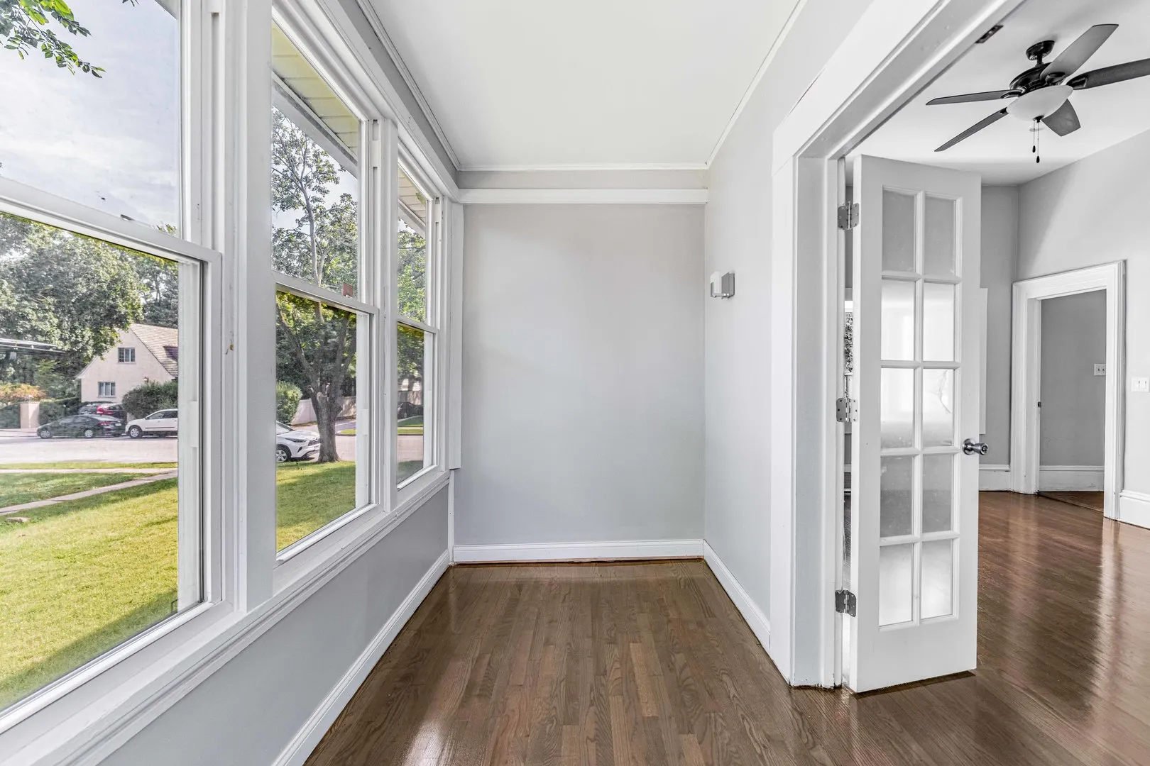 2520 Walnut Street IL