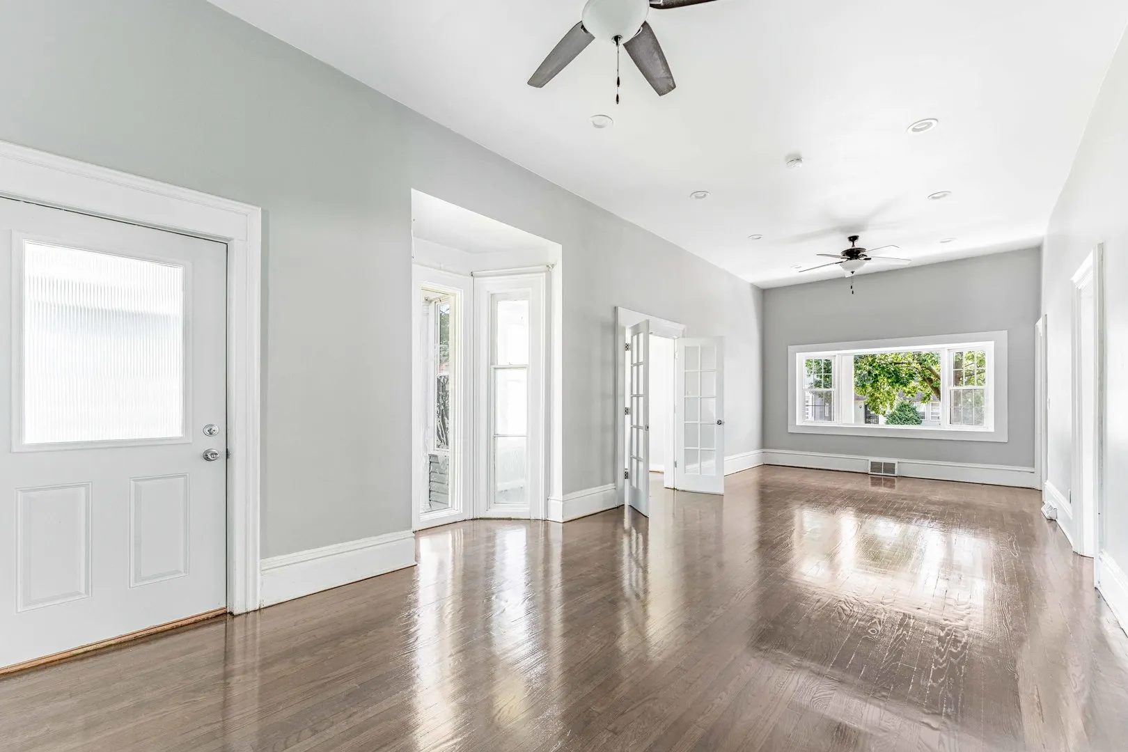 2520 Walnut Street IL