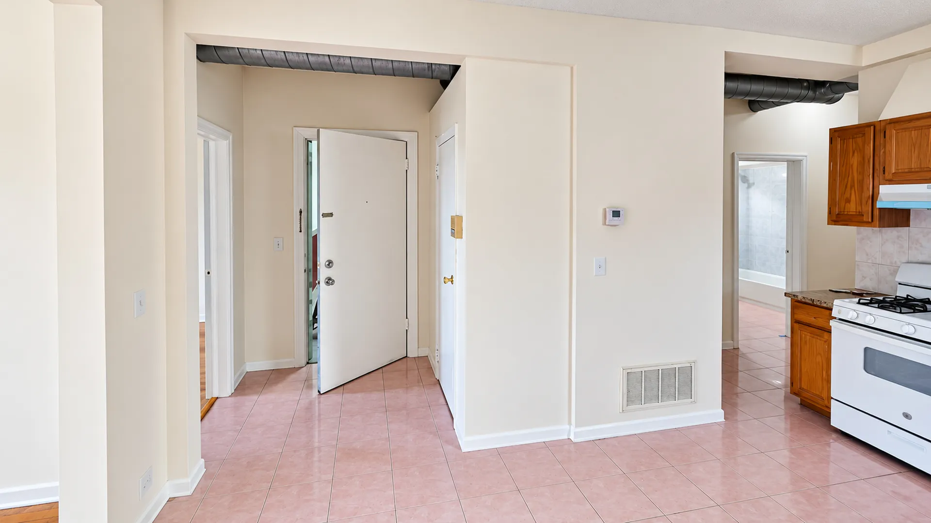 3135 W Augusta Boulevard IL #3W