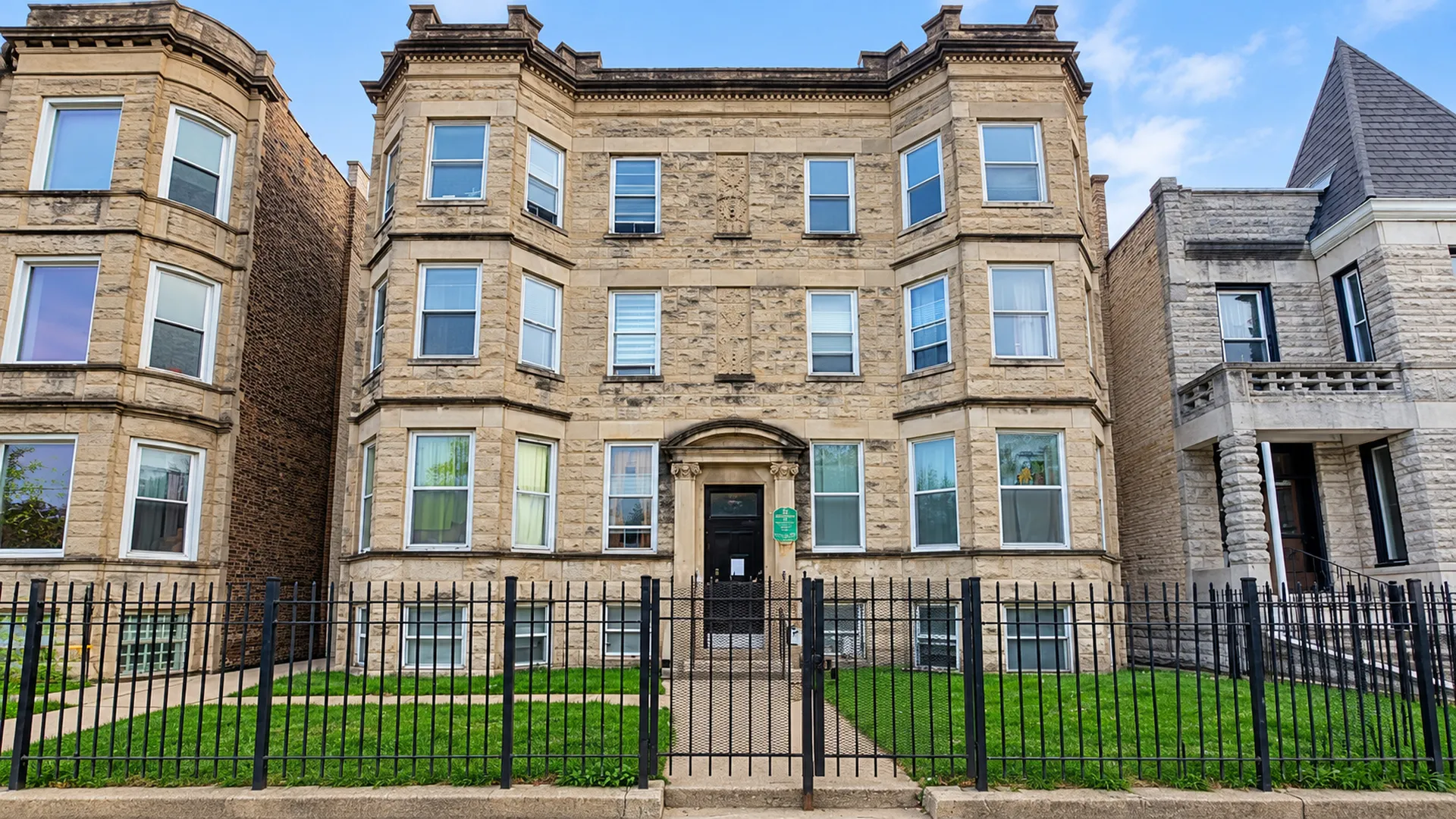 3135 W Augusta Boulevard IL #3W