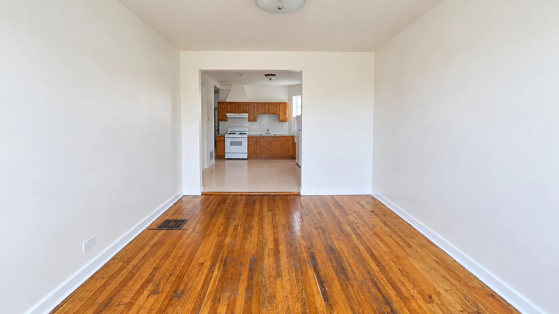 3135 W Augusta Boulevard IL #3W