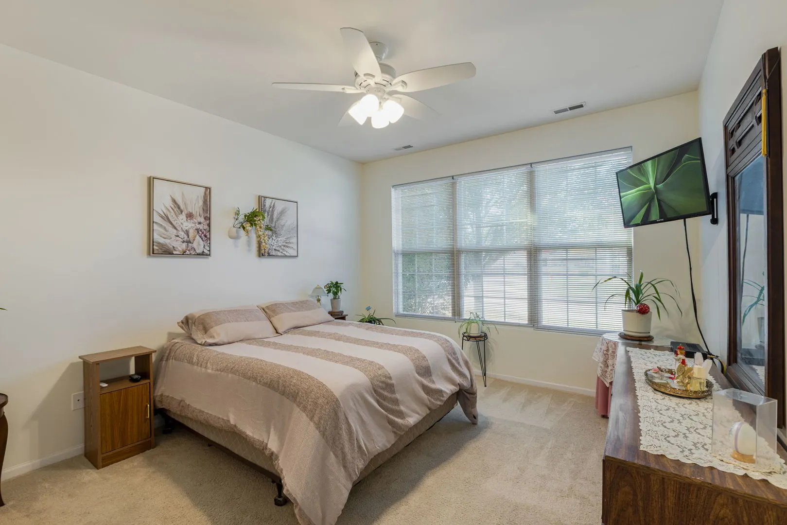 13676 Hemlock Road IL
