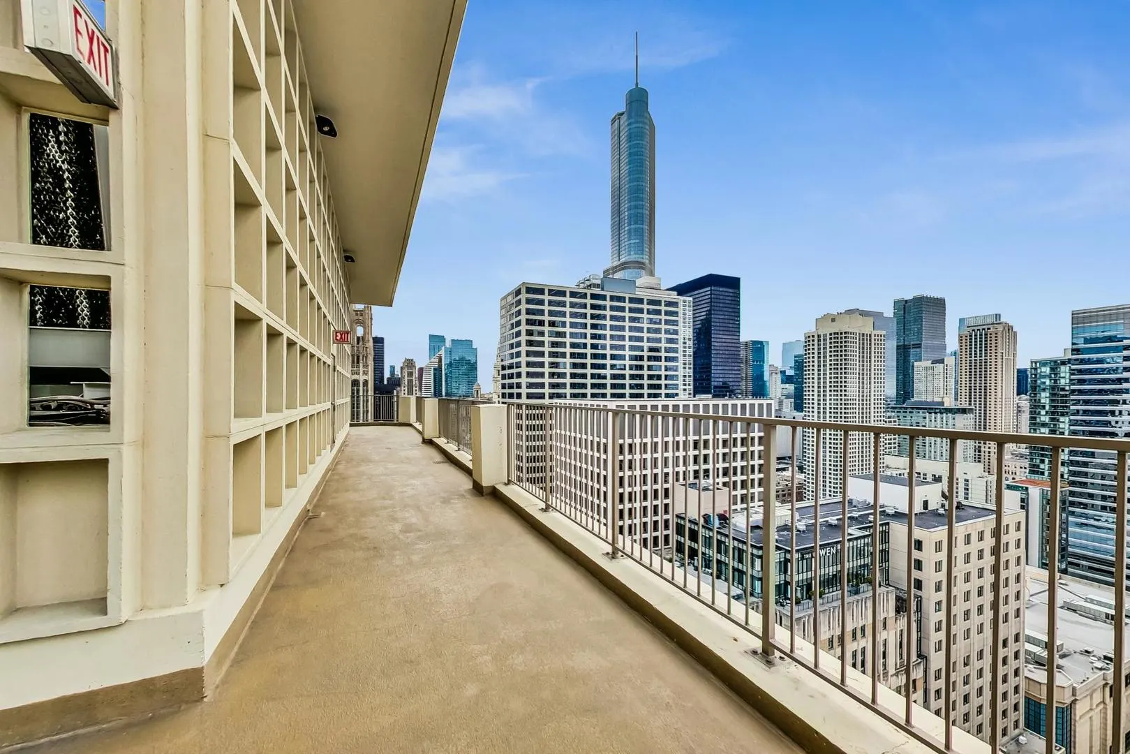 535 N Michigan Avenue IL #2206