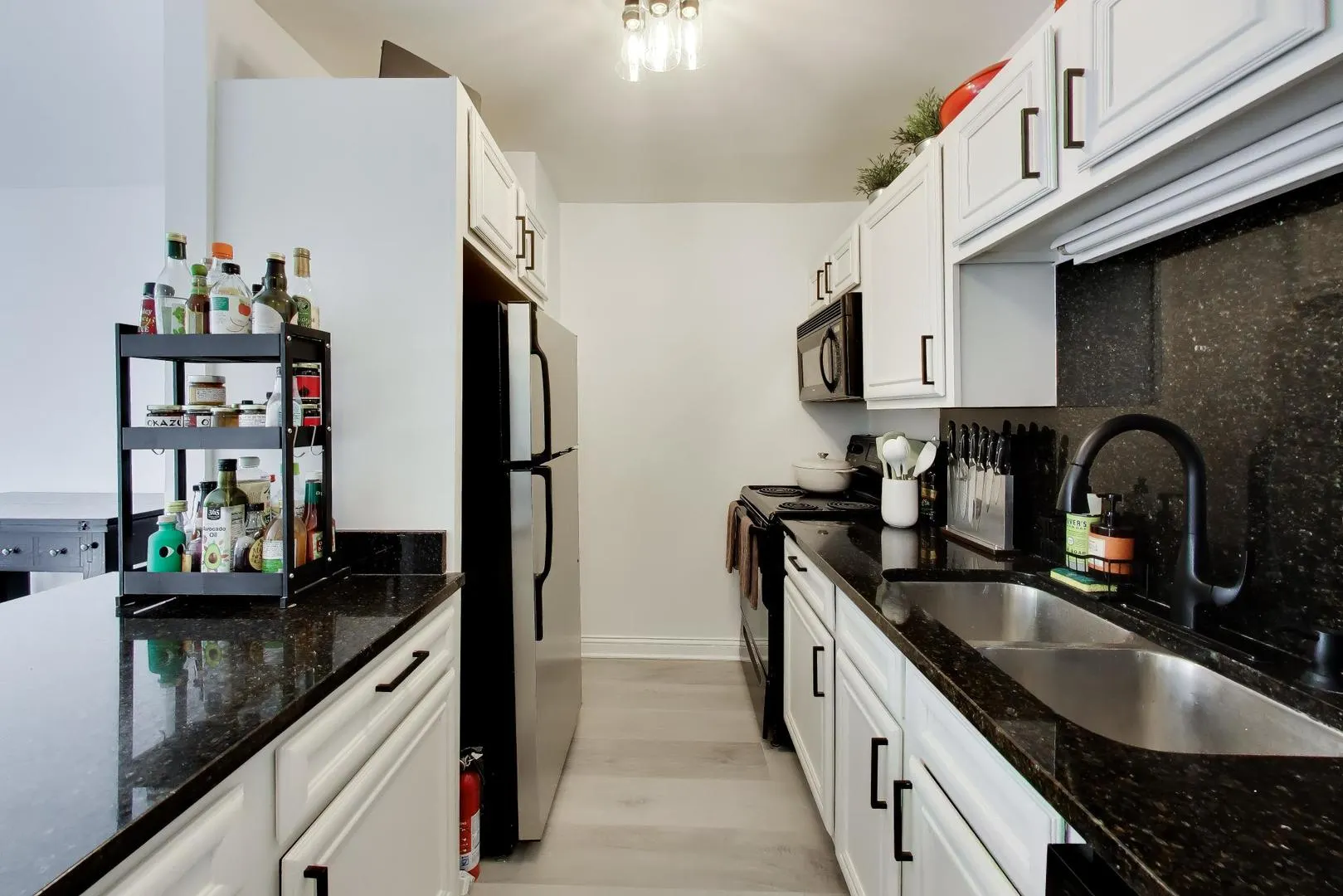 535 N Michigan Avenue IL #2206