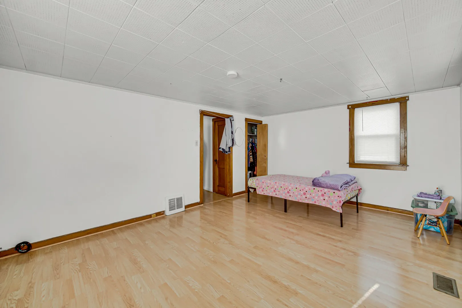 2106 N NARRAGANSETT Avenue IL