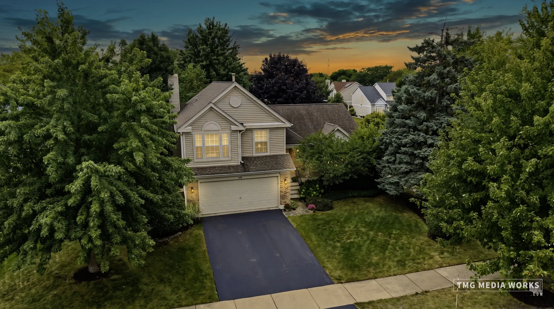 195 Meadow Lakes Boulevard IL