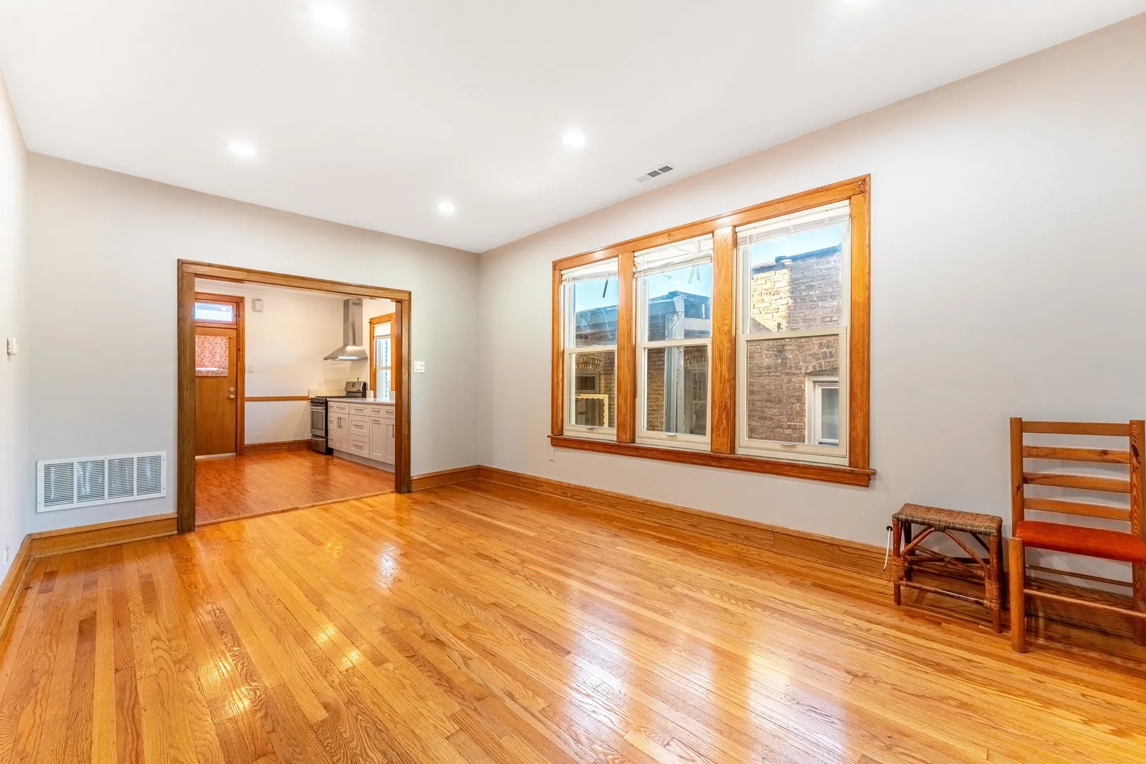5357 W Montrose Avenue IL #2