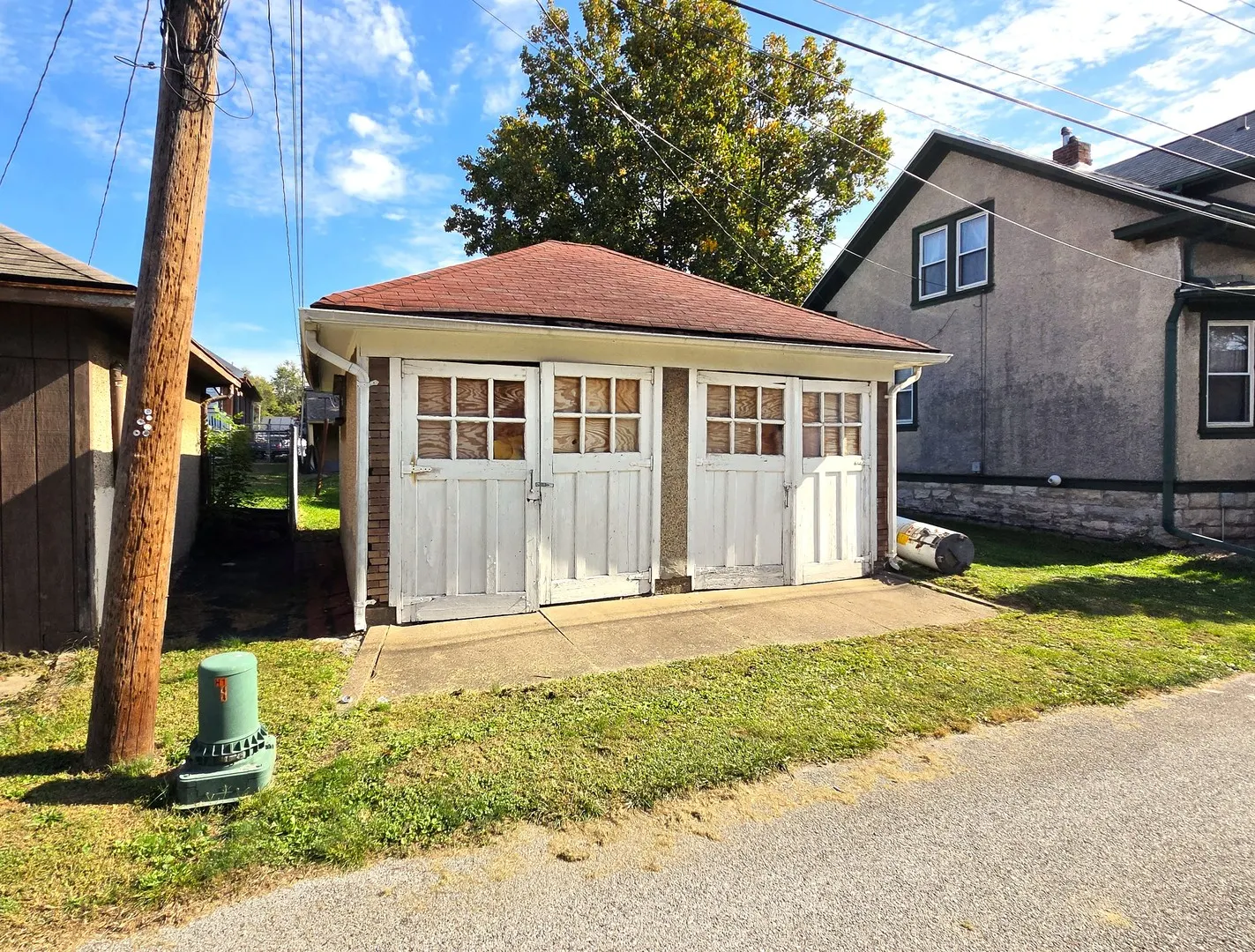 630 - 630 1/2 S 14th Street IL