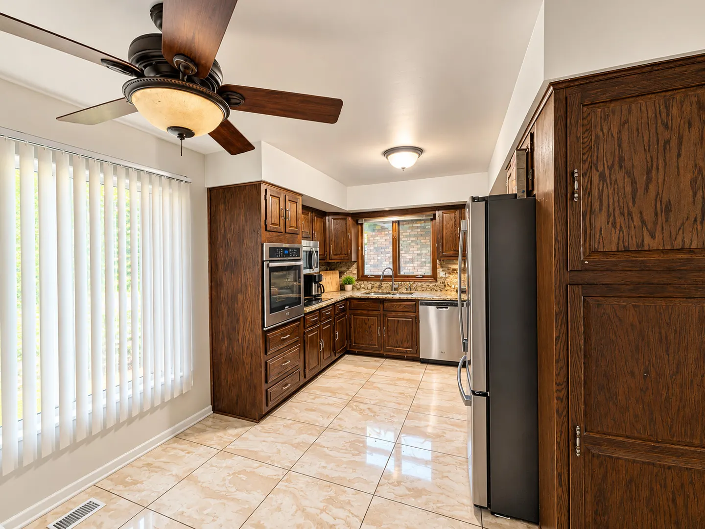 24732 S Mulberry Lane IL