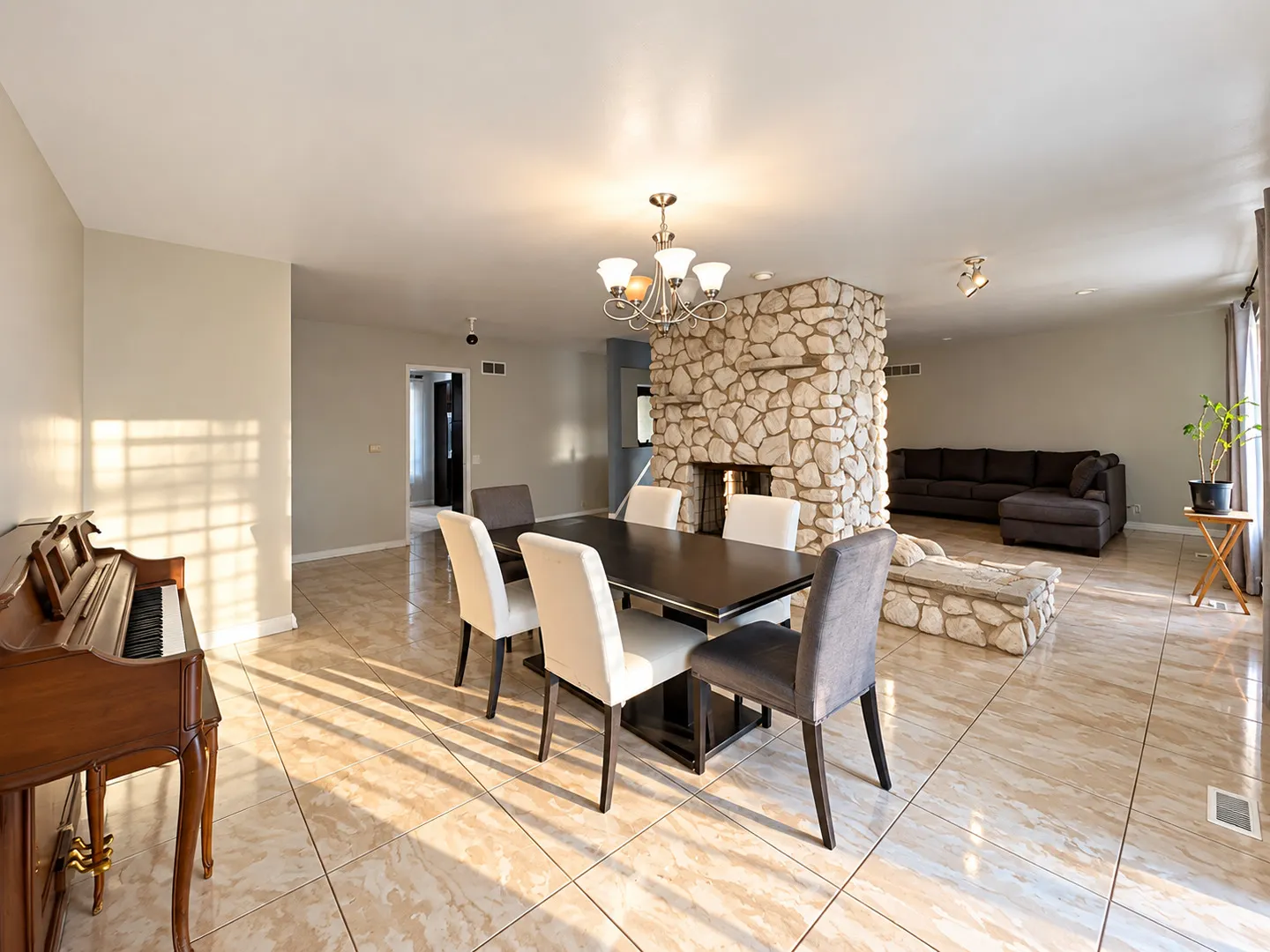 24732 S Mulberry Lane IL