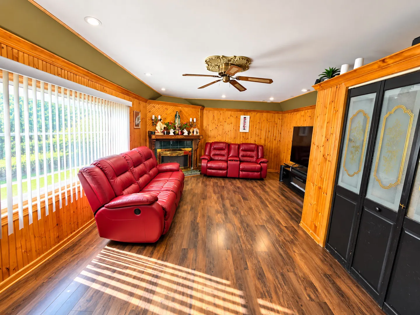 121 Westward Ho Drive IL