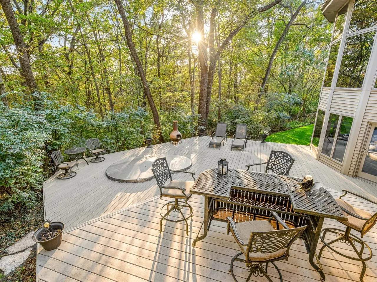 6611 Halverson Drive IL