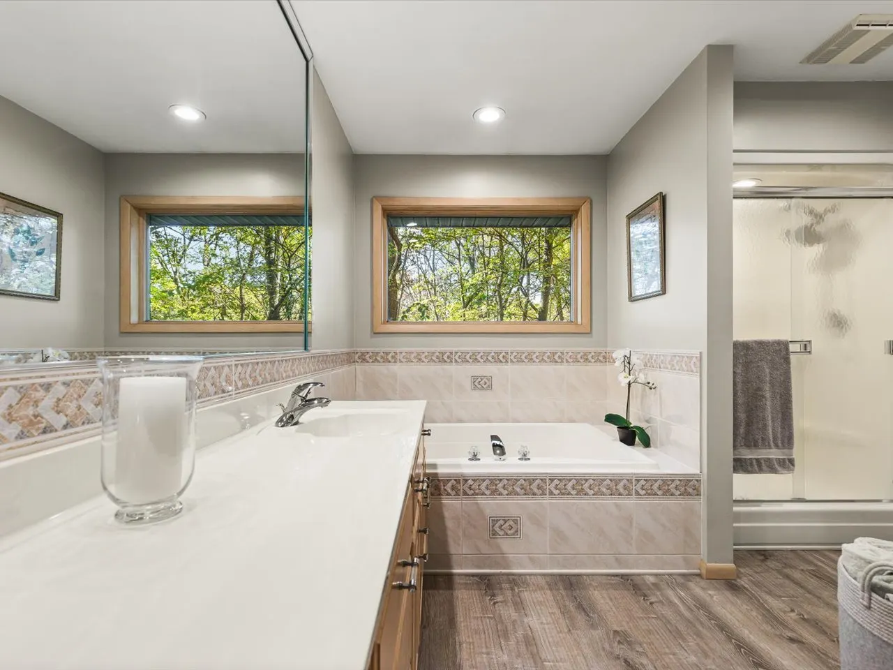 6611 Halverson Drive IL