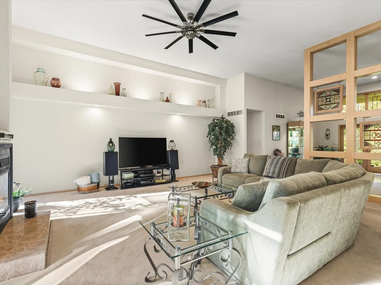 6611 Halverson Drive IL