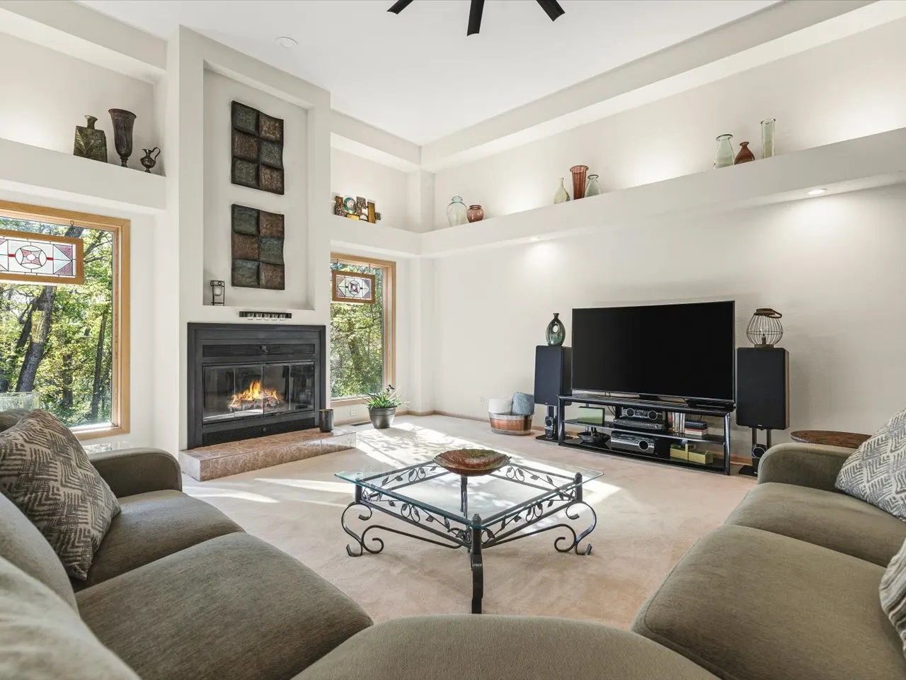 6611 Halverson Drive IL