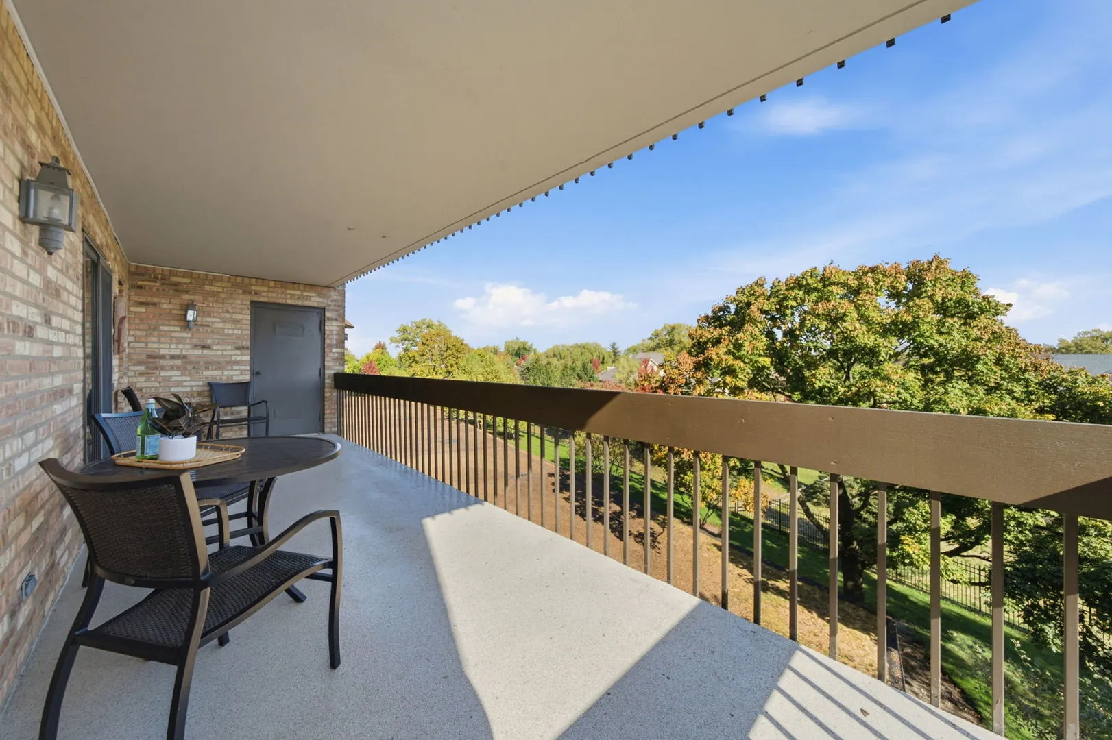 1671 Mission Hills Road IL #310