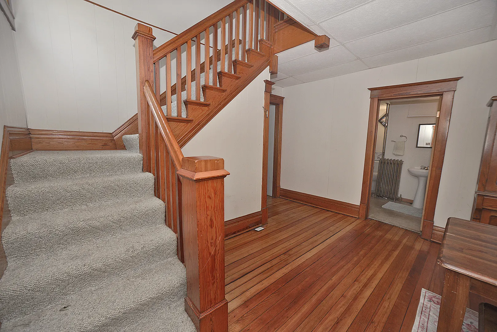 165 W Lincoln Street IL