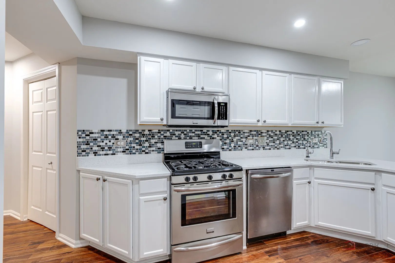 2509 Dickens Drive IL
